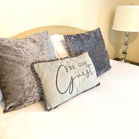 Amazing 2-Bed City Centre Apt With Parking Coventry Exterior photo